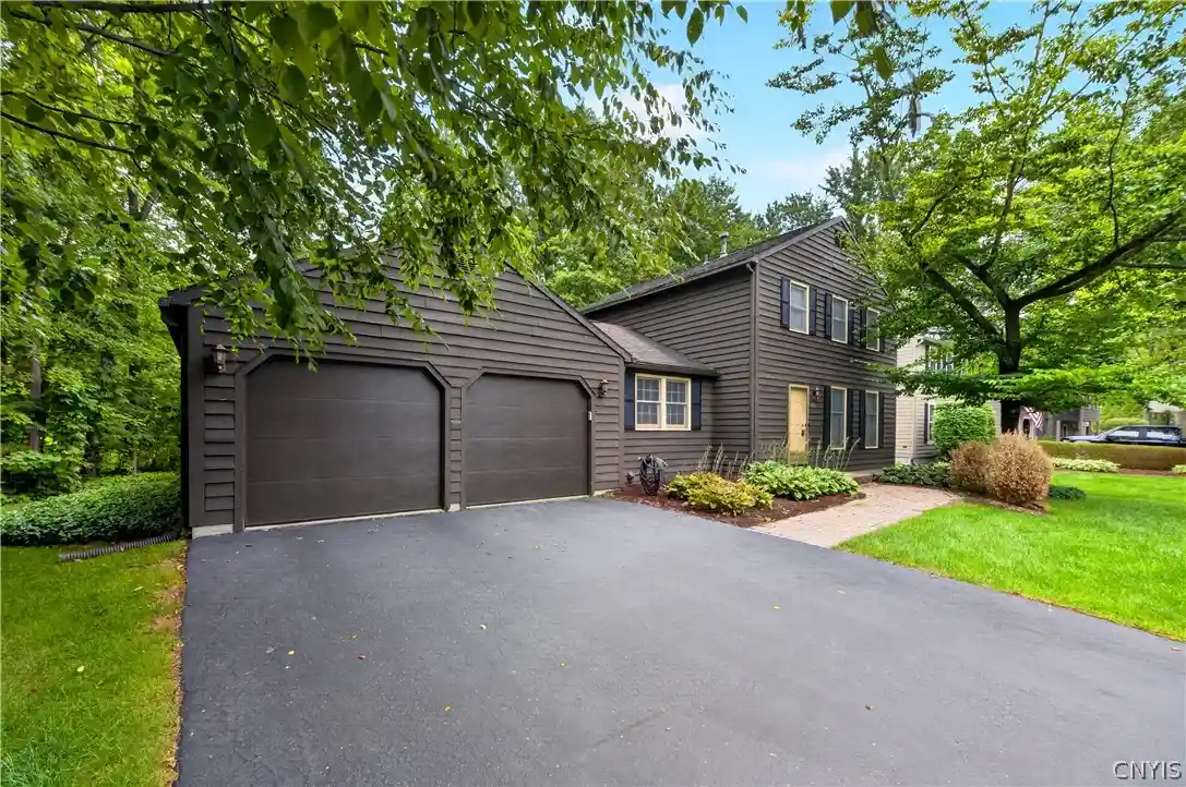 Single family home for sale at 8786 Radburn Dr, Baldwinsville, NY 13027 | MLS# S1716682
