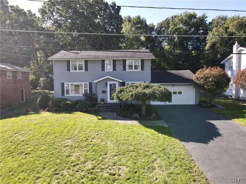 Photo 1 of Sale Pending at 115 Standish Dr, North Syracuse, NY 13212 | MLS# S1716234 | Listing updated on 2026-10-07