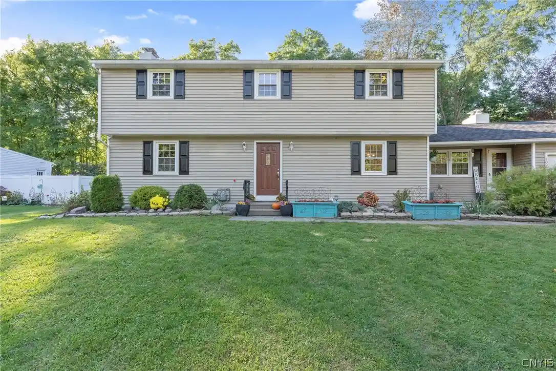 Photo 1 of Single family home for sale at 109 Old Powder Ml Rd, Fayetteville, NY 13066 | MLS# S1715998 | Listing updated on 2026-10-27