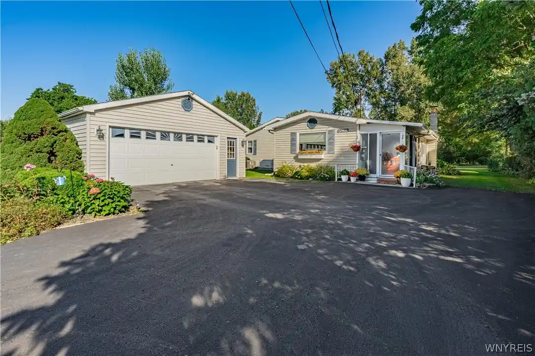 Photo 1 of Sale Pending at 6523 Hatter Rd, Newfane, NY 14108 | MLS# B1717917 | Listing updated on 2026-10-23
