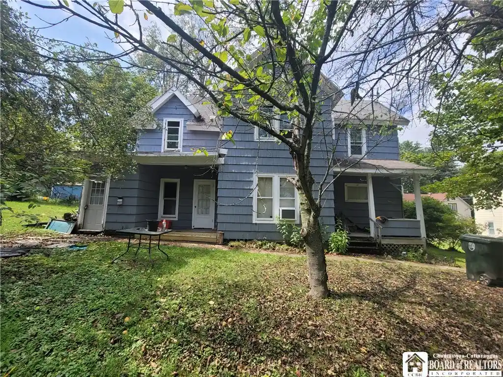 Photo 1 of Multi family home for sale at 11 Morton St, Jamestown, NY 14701 | MLS# R1718290 | Listing updated on 2026-09-29