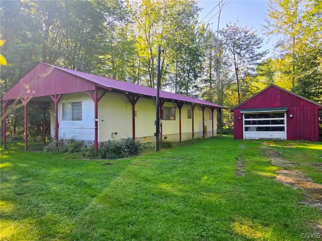 Photo 1 of Manufactured home for sale at 700 Mcclanathan Ave, Blossvale, NY 13308 | MLS# S1715777 | Listing updated on 2026-10-01