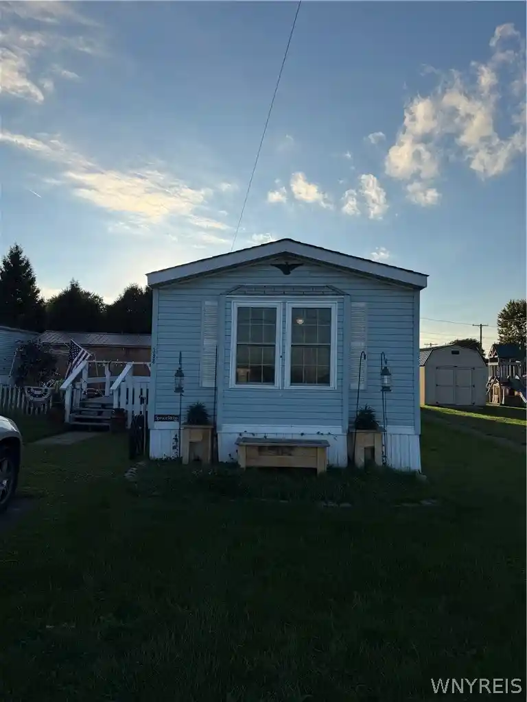 Photo 1 of Manufactured home for sale at 398 Dorwood Park, Ransomville, NY 14131 | MLS# B1718794 | Listing updated on 2026-10-28