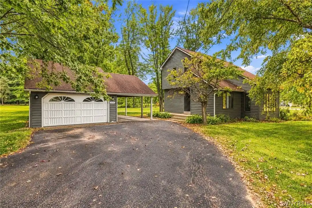 Photo 1 of Sale Pending at 310 Ontario St, Wilson, NY 14172 | MLS# B1708083 | Listing updated on 2026-10-15