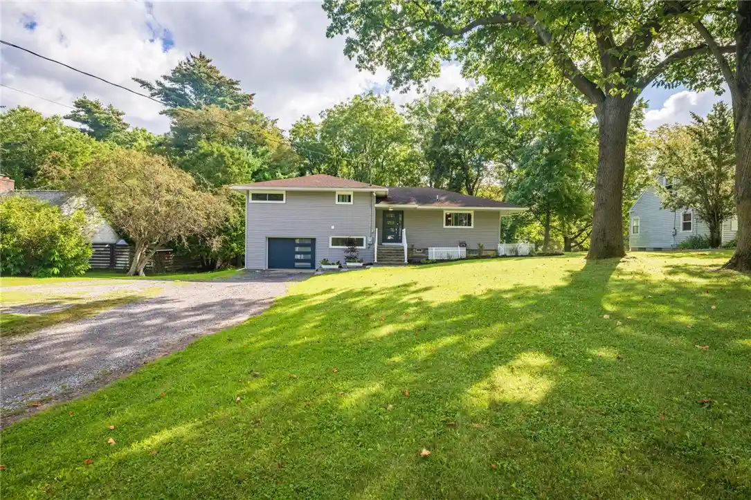 Photo 1 of Sale Pending at 166 Moseley Rd, Fairport, NY 14450 | MLS# R1716521 | Listing updated on 2026-10-13