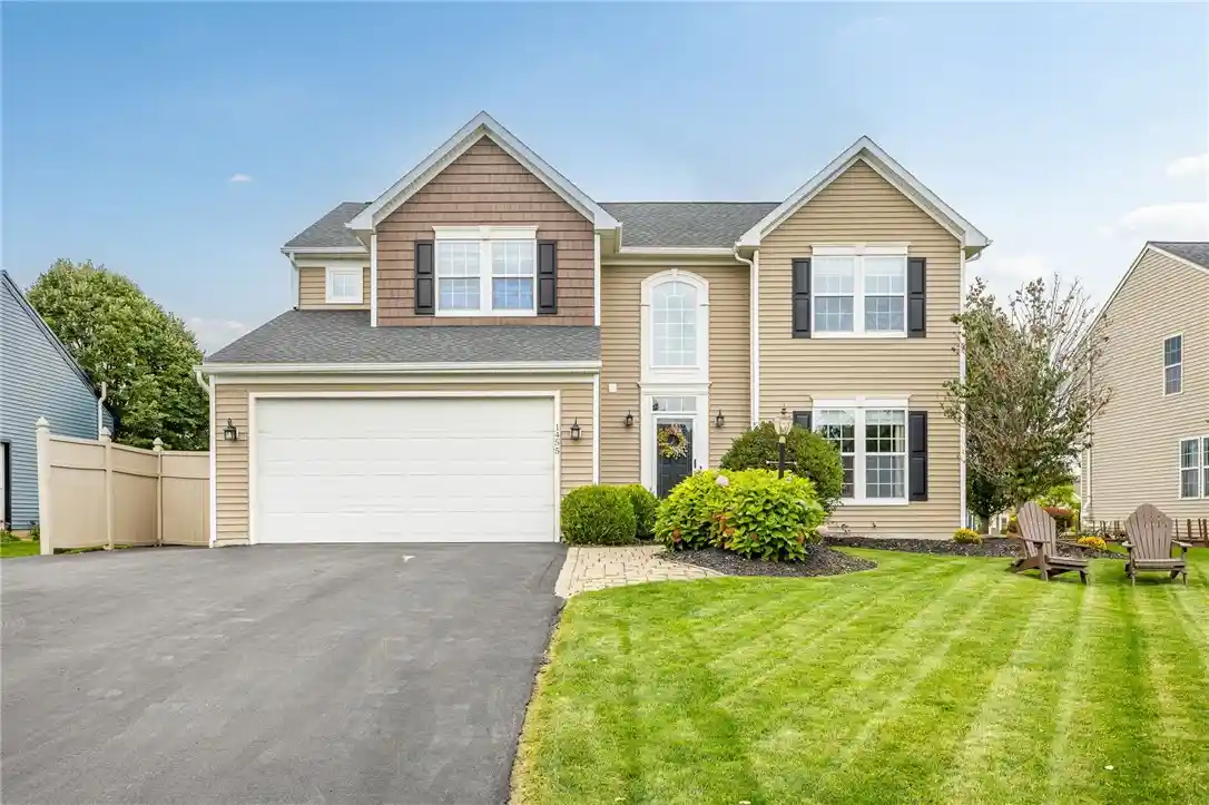 Photo 1 of Sale Pending at 1455 Coral Dr, Farmington, NY 14425 | MLS# R1717888 | Listing updated on 2026-10-09