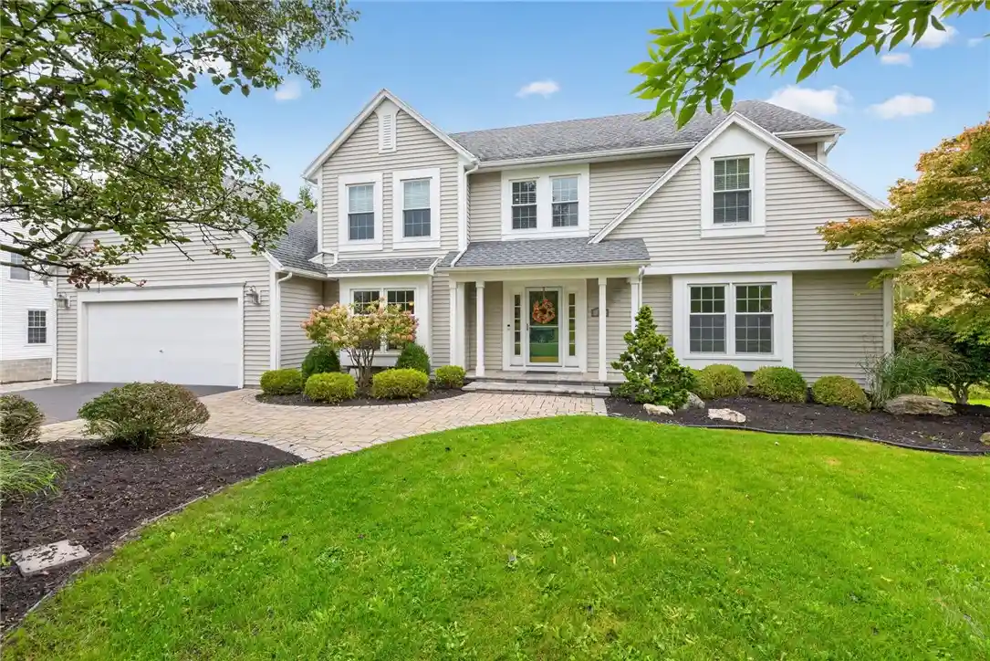 Photo 1 of Sale Pending at 16 Wallingford Rise, Fairport, NY 14450 | MLS# R1715942 | Listing updated on 2026-10-13