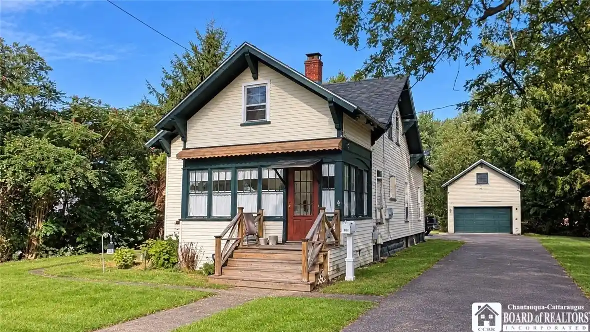 Photo 1 of Multi family home for sale at 275 E Main St, Westfield, NY 14787 | MLS# R1718022 | Listing updated on 2026-10-19