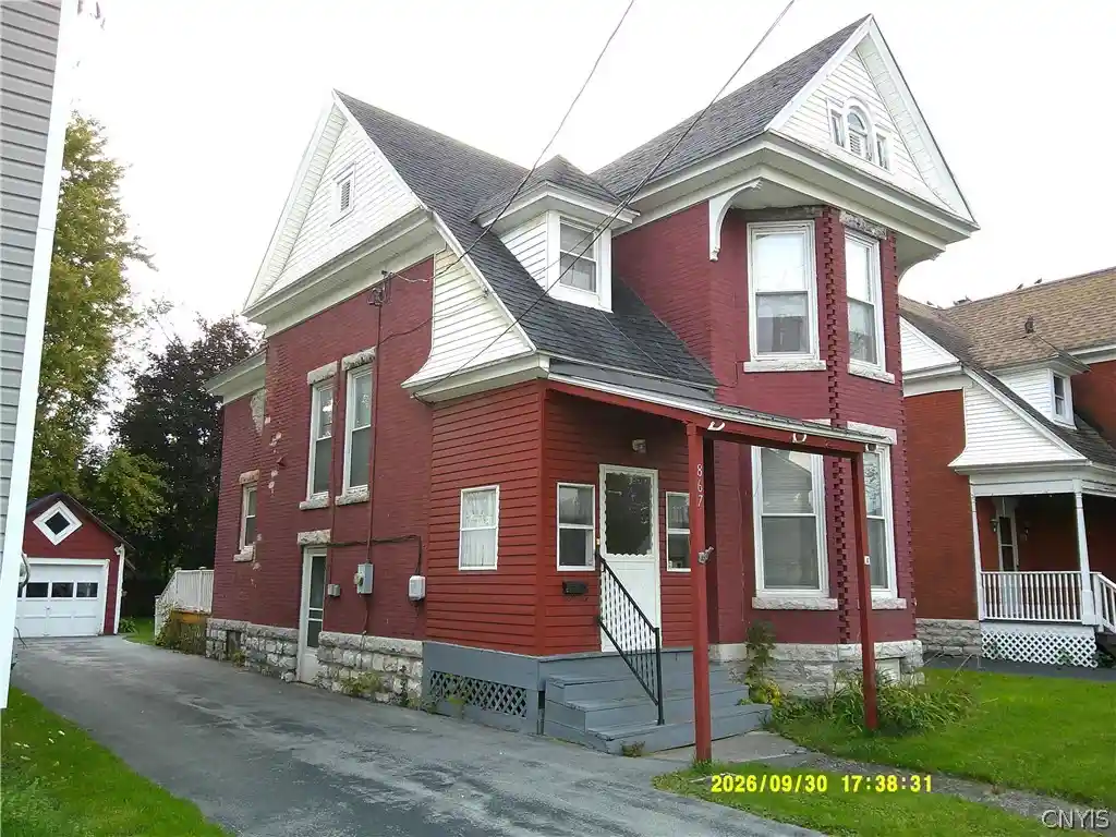 Photo 1 of Single family home for sale at 867 W Main St, Watertown, NY 13601 | MLS# S1718994 | Listing updated on 2026-10-08