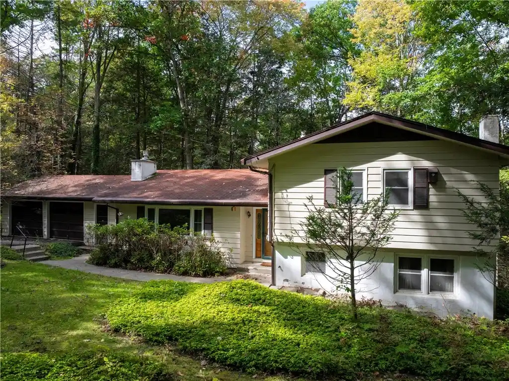 Single family home for sale at 460 Beartown Rd, Painted Post, NY 14870 | MLS# R1717278