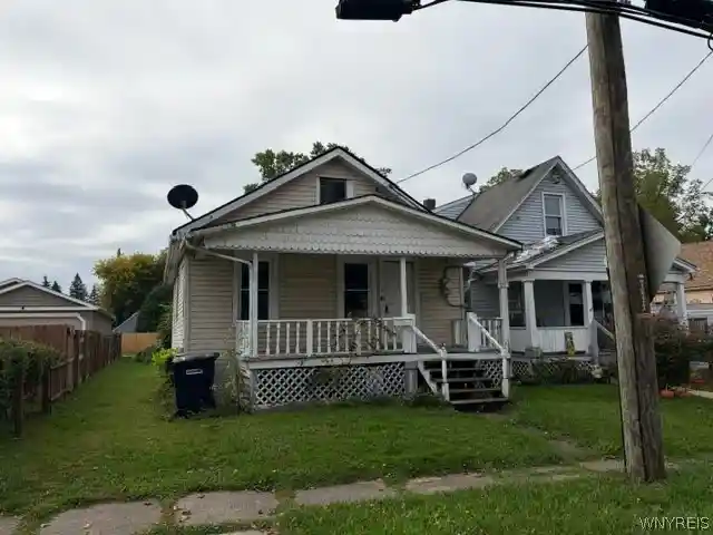 Photo 1 of Single family home for sale at 7211 Stephenson Ave, Niagara Falls, NY 14304 | MLS# B1718929 | Listing updated on 2026-10-22