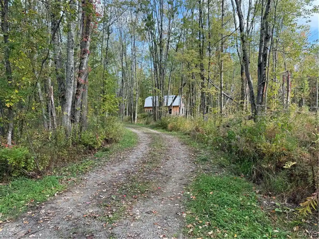 Photo 1 of Single family home for sale at 370 Kenyon Rd, Mexico, NY 13114 | MLS# S1719497 | Listing updated on 2026-10-27