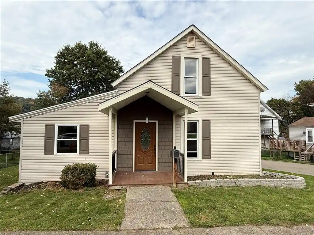 Single family home for sale at 41 Burnside Ave, Bradford, PA 16701 | MLS# R1718627