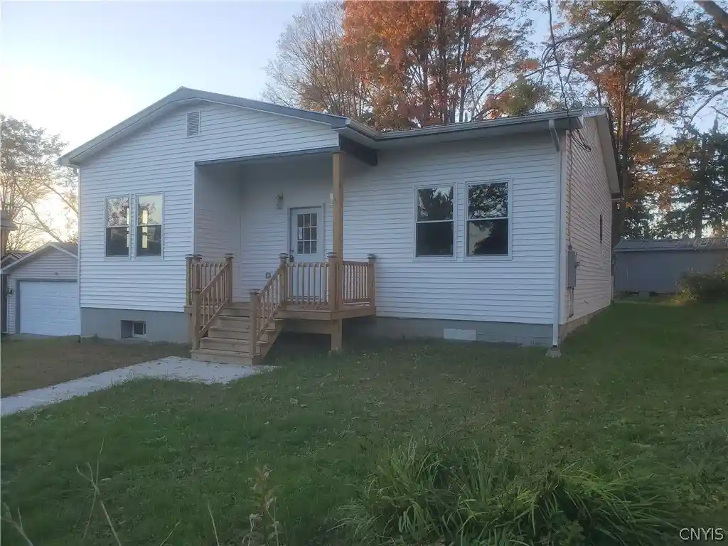 Photo 1 of Single family home for sale at 5 Swift St, Marathon, NY 13803 | MLS# S1719748 | Listing updated on 2026-10-24