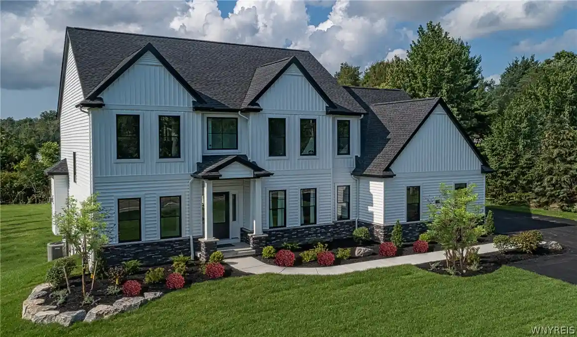 Photo 1 of Single family home for sale at 7424 Jewett Holmwood Rd, Orchard Park, NY 14127 | MLS# B1719712 | Listing updated on 2026-10-28