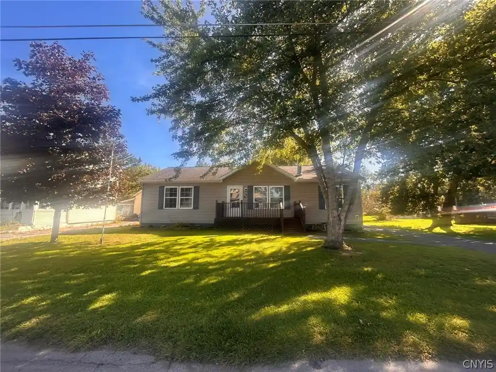 Photo 1 of Single family home for sale at 153 Smith St, Watertown, NY 13601 | MLS# S1719949 | Listing updated on 2026-10-23