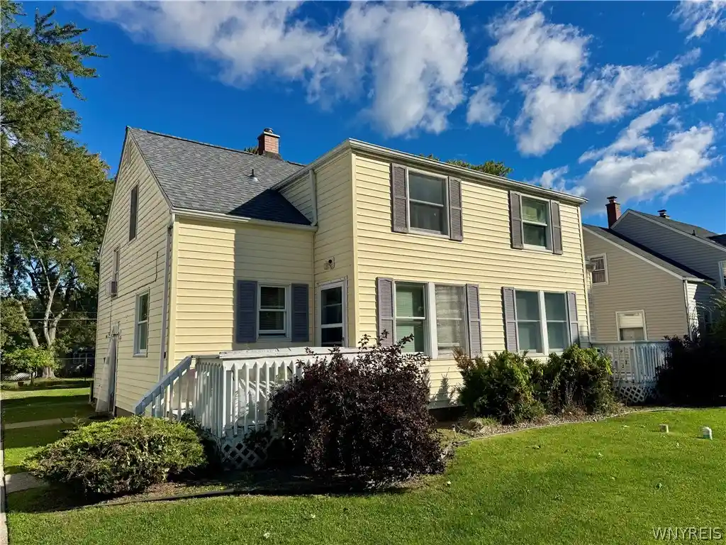 Multi family home for sale at 794 Highland Ave, Buffalo, NY 14223 | MLS# B1719964