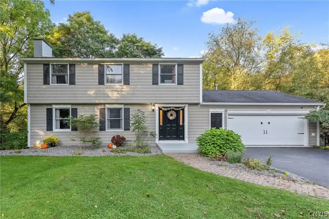 Single family home for sale at 416 Churchill Ln, Fayetteville, NY 13066 | MLS# S1719235