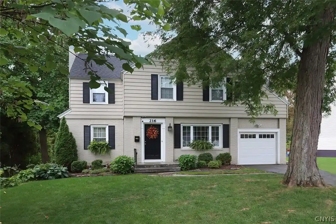 Single family home for sale at 216 Pelham Rd, Syracuse, NY 13214 | MLS# S1719135