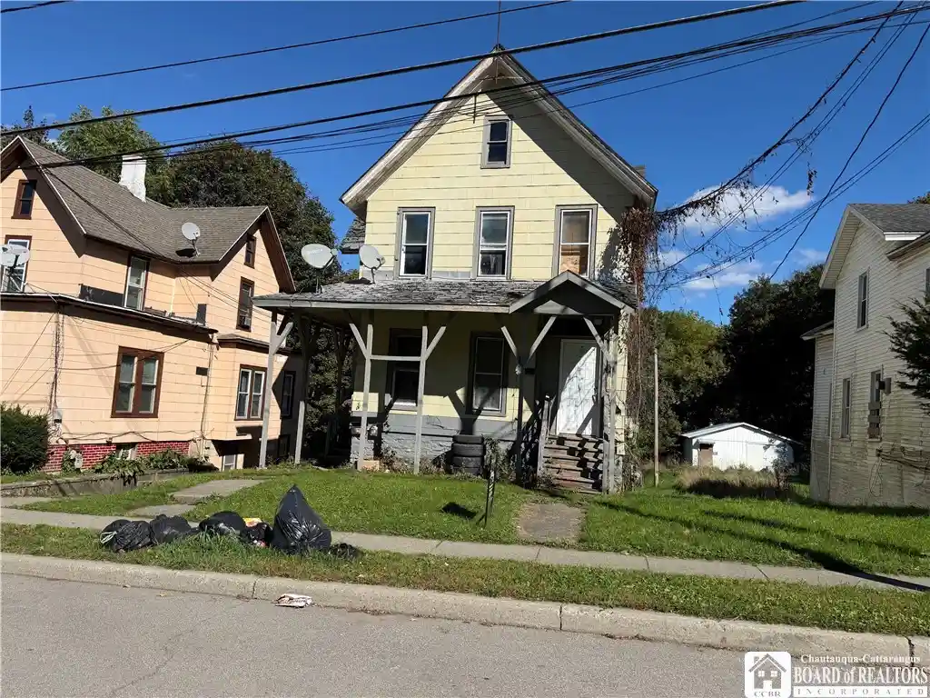Photo 1 of Sale Pending at 335 Foote Ave, Jamestown, NY 14701 | MLS# R1720143 | Listing updated on 2026-10-22