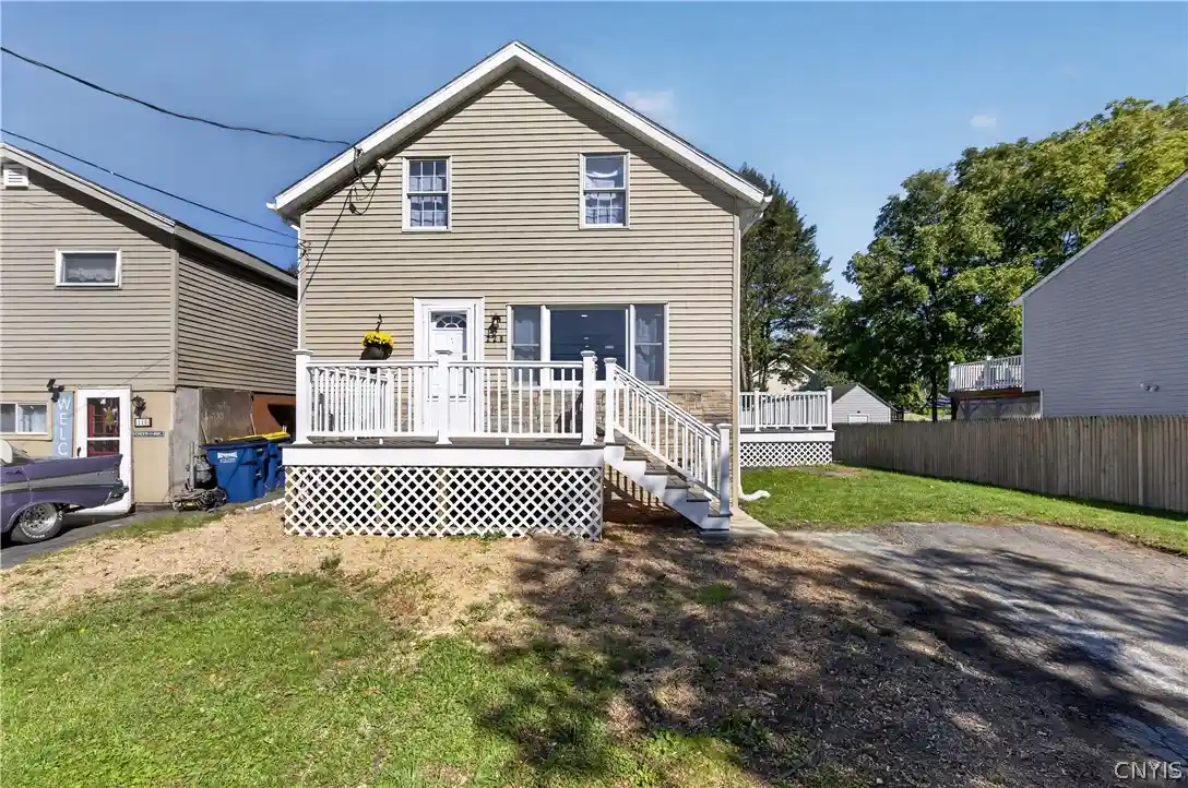 Single family home for sale at 220 Westover St, Syracuse, NY 13209 | MLS# S1720164
