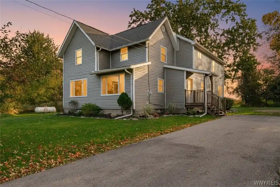 Photo 1 of Sale Pending at 3433 Coomer Rd, Newfane, NY 14108 | MLS# B1720700 | Listing updated on 2026-10-28