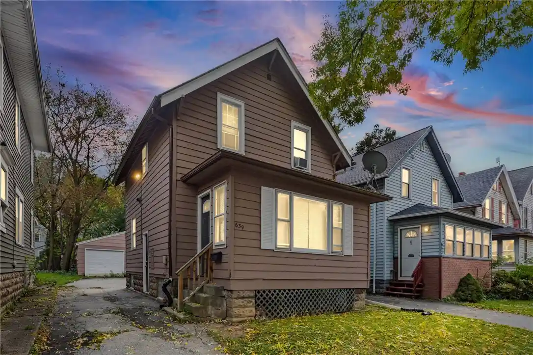 Single family home for sale at 639 Emerson St, Rochester, NY 14613 | MLS# R1721024