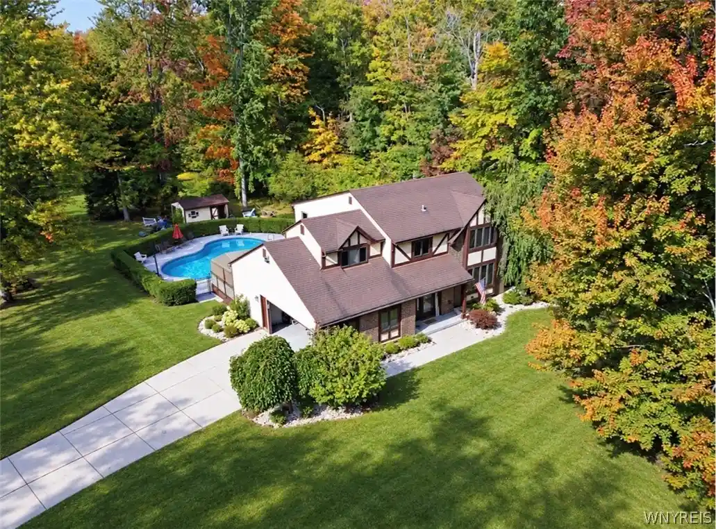 Single family home for sale at 30 Red Fox Ln, Orchard Park, NY 14127 | MLS# B1721088