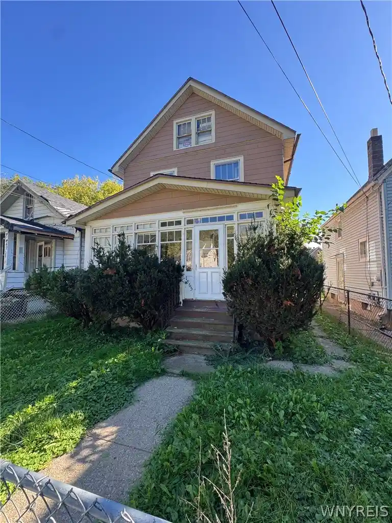 Photo 1 of Single family home for sale at 1865 Linwood Ave, Niagara Falls, NY 14305 | MLS# B1716289 | Listing updated on 2026-10-10
