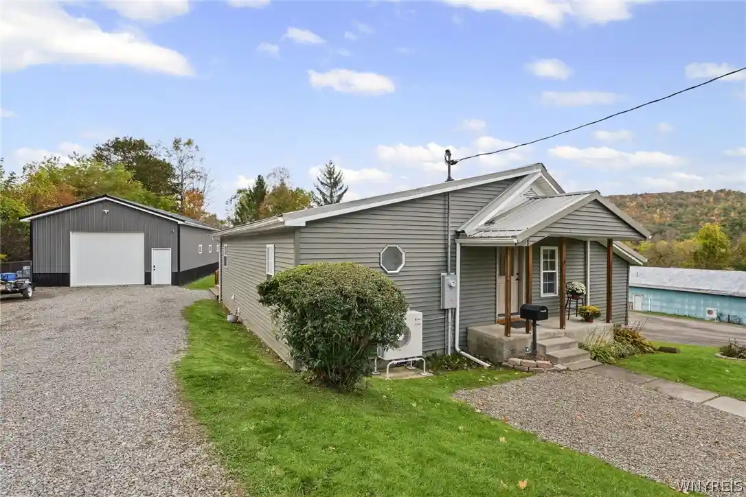Photo 1 of Single family home for sale at 3 Bull St, Cuba, NY 14727 | MLS# B1716195 | Listing updated on 2026-10-27