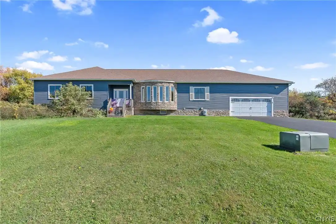 Single family home for sale at 5042 Mac Clenthen Rd, Manlius, NY 13104 | MLS# S1721425