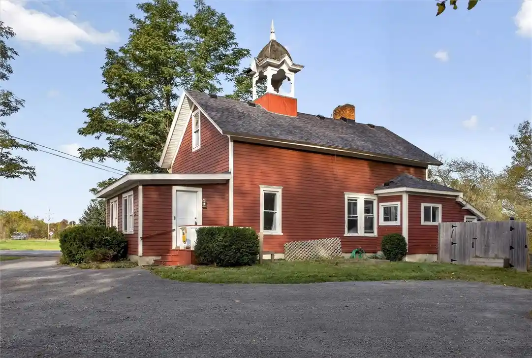 Photo 1 of Single family home for sale at 5486 State Route 96, Farmington, NY 14425 | MLS# R1718430 | Listing updated on 2026-10-29