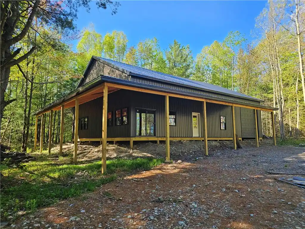 Photo 1 of Single family home for sale at 9595 Bull Hl Rd, Prattsburgh, NY 14873 | MLS# R1721254 | Listing updated on 2026-10-12