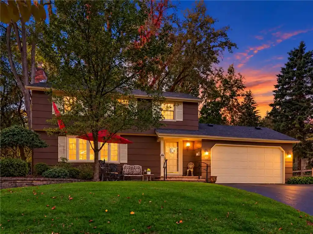 Single family home for sale at 45 Shadowlawn Ct, Rochester, NY 14617 | MLS# R1721358