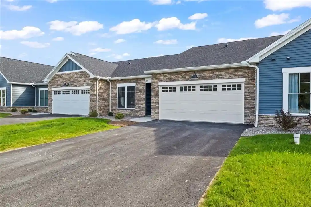Photo 1 of Sale Pending at 125 Cedarway Cir #403, Webster, NY 14580 | MLS# R1722090 | Listing updated on 2026-10-15