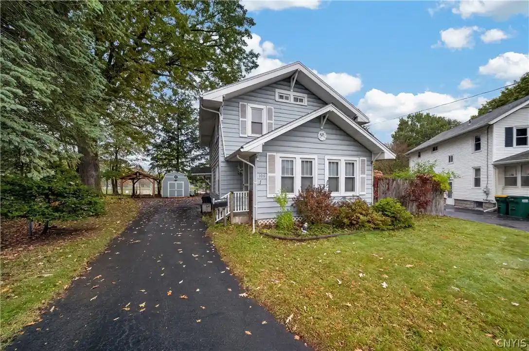 Photo 1 of Single family home for sale at 106 Fergerson Park, Syracuse, NY 13212 | MLS# S1721948 | Listing updated on 2026-10-30