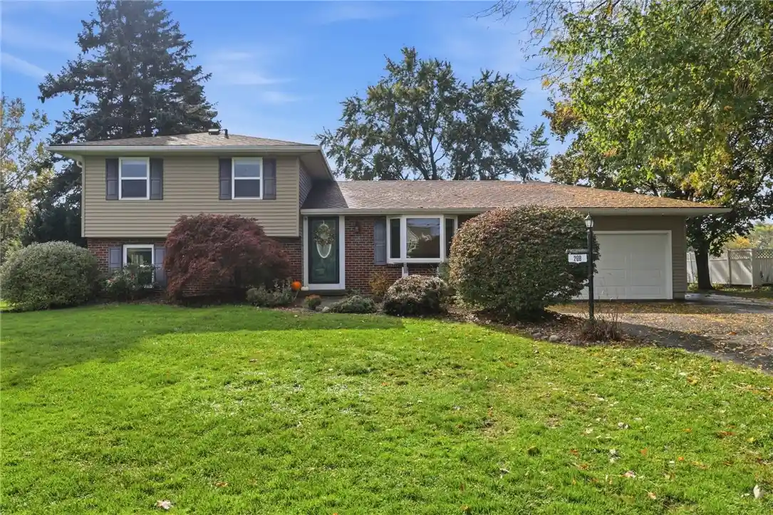Photo 1 of Sale Pending at 209 Dunbar Rd, Hilton, NY 14468 | MLS# R1720534 | Listing updated on 2026-10-20