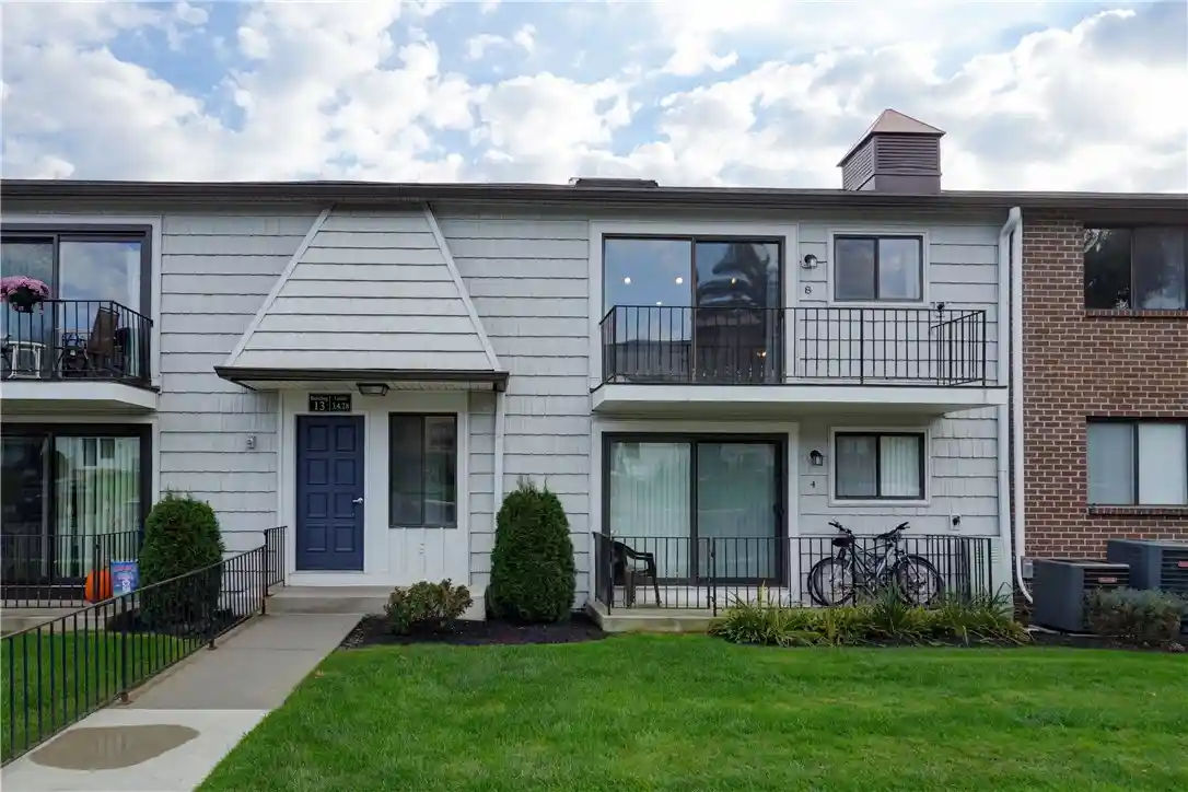 Condo for sale at 13-8 High Gate, Fairport, NY 14450 | MLS# R1722241