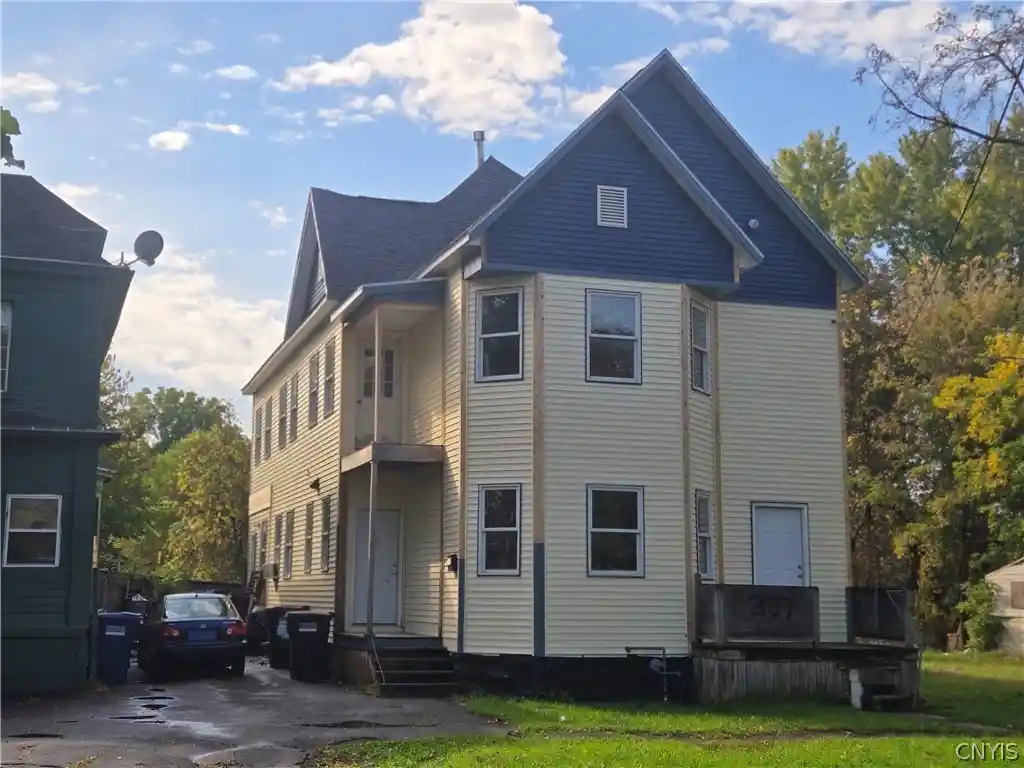 Multi family home for sale at 305 Putnam St #7, Syracuse, NY 13204 | MLS# S1722284