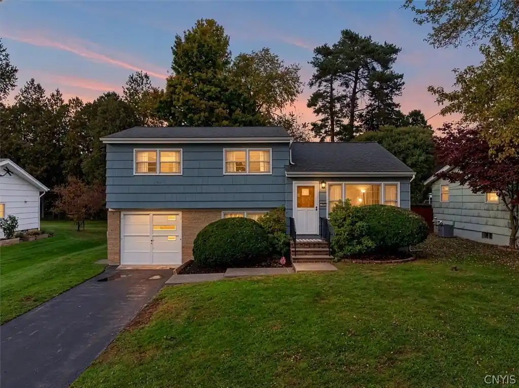 Single family home for sale at 142 Lynhurst Ave, Syracuse, NY 13212 | MLS# S1719978