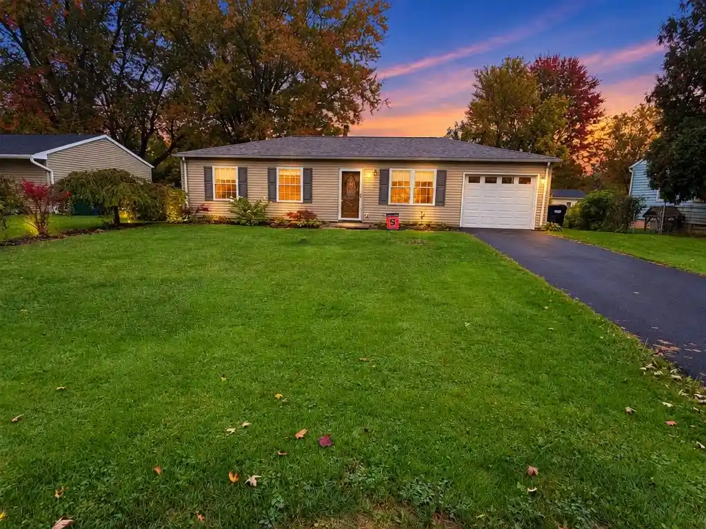 Photo 1 of Sale Pending at 200 Bump Dr, Syracuse, NY 13209 | MLS# R1720984 | Listing updated on 2026-10-18