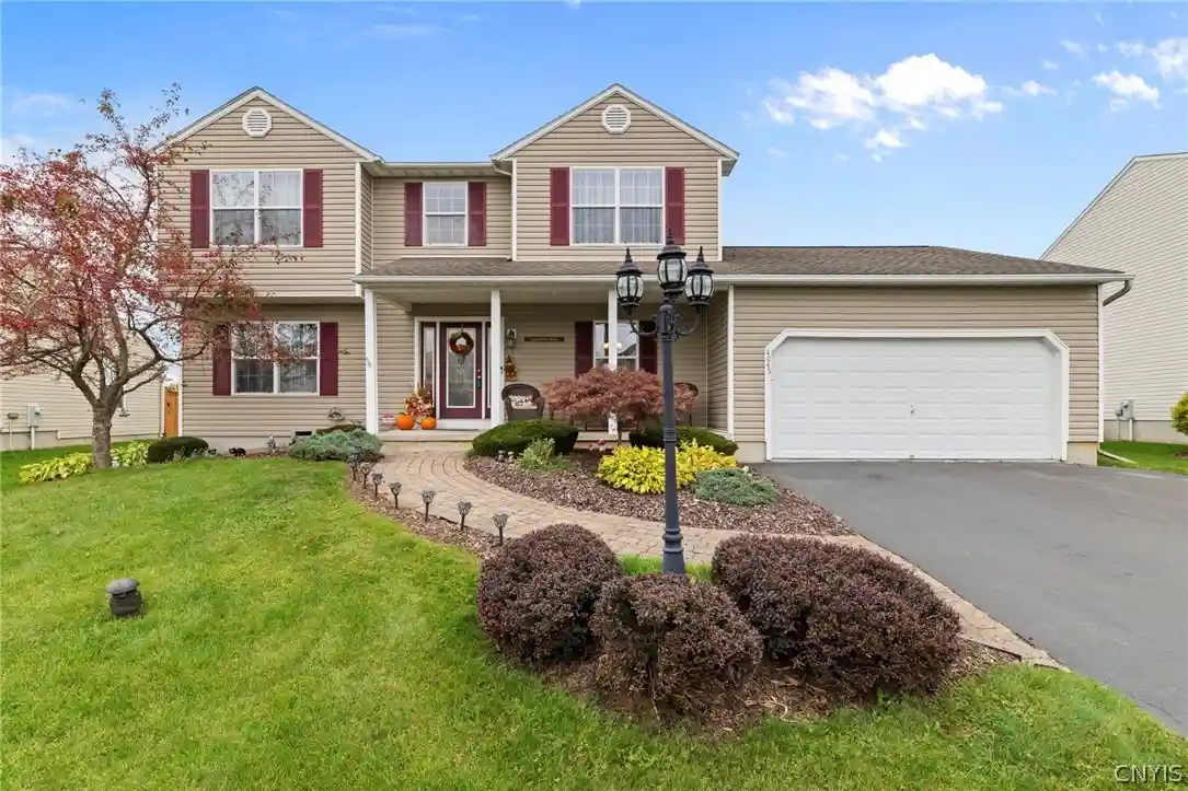 Single family home for sale at 4045 Underbrush Trl, Liverpool, NY 13090 | MLS# S1721531