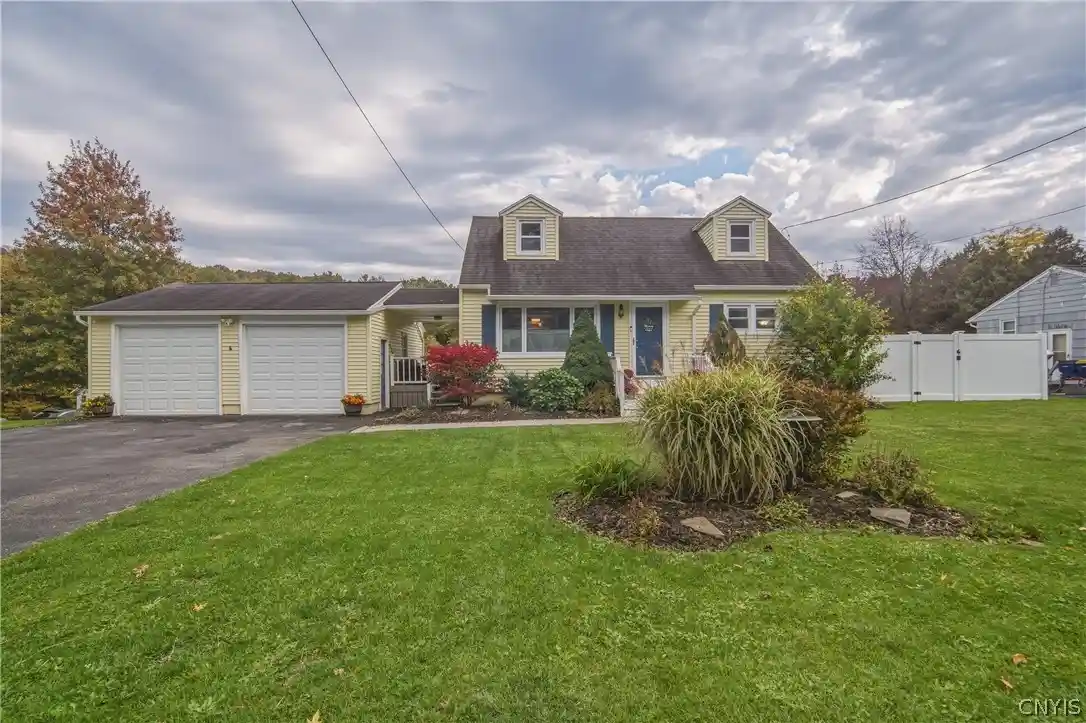Photo 1 of Sale Pending at 301 Forsythe St, Camillus, NY 13031 | MLS# S1722255 | Listing updated on 2026-10-19