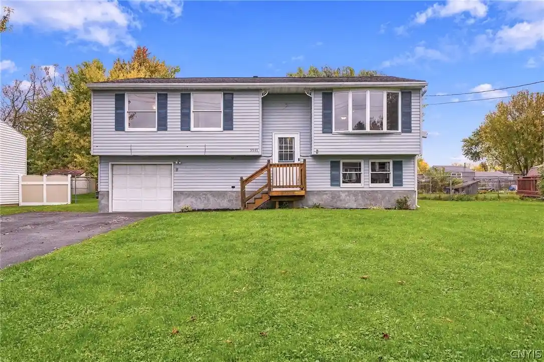Single family home for sale at 5949 Pony Ln, Cicero, NY 13039 | MLS# S1721532