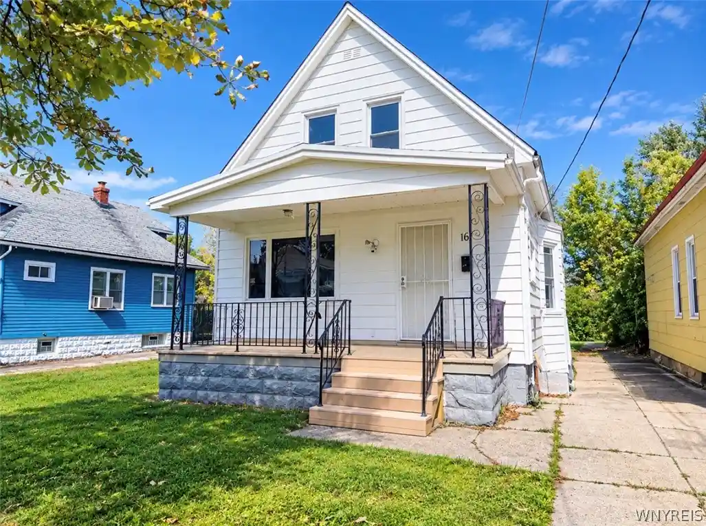 Photo 1 of Single family home for sale at 16 Alma Ave #1, Buffalo, NY 14215 | MLS# B1722528 | Listing updated on 2026-10-16