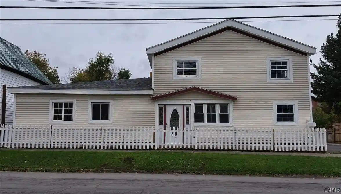 Multi family home for sale at 1029 Conkling Ave, Utica, NY 13501 | MLS# S1722776