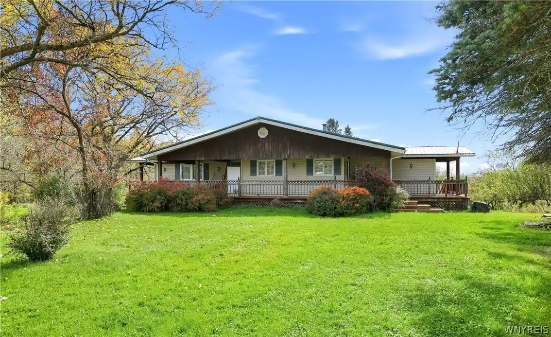 Single family home for sale at 3428 Garry Rd, Bliss, NY 14024 | MLS# B1722977 | Listing updated on 2026-10-23