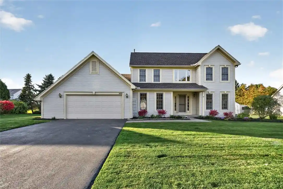 Photo 1 of Sale Pending at 1491 Chigwell Ln N, Webster, NY 14580 | MLS# R1722806 | Listing updated on 2026-10-29