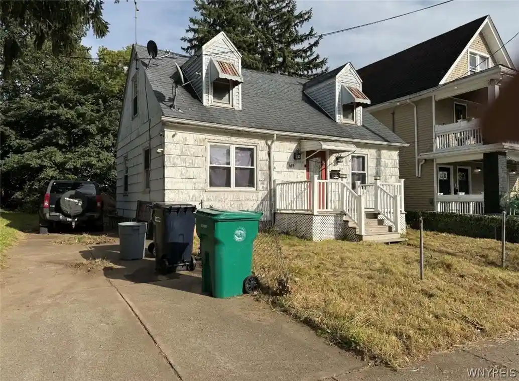 Photo 1 of Single family home for sale at 469 7th Street, Niagara Falls, NY 14301 | MLS# B1723348 | Listing updated on 2026-10-19