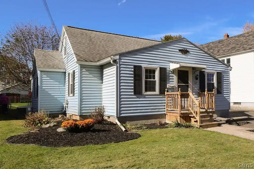 Single family home for sale at 117 Lamson St, Syracuse, NY 13206 | MLS# S1721281